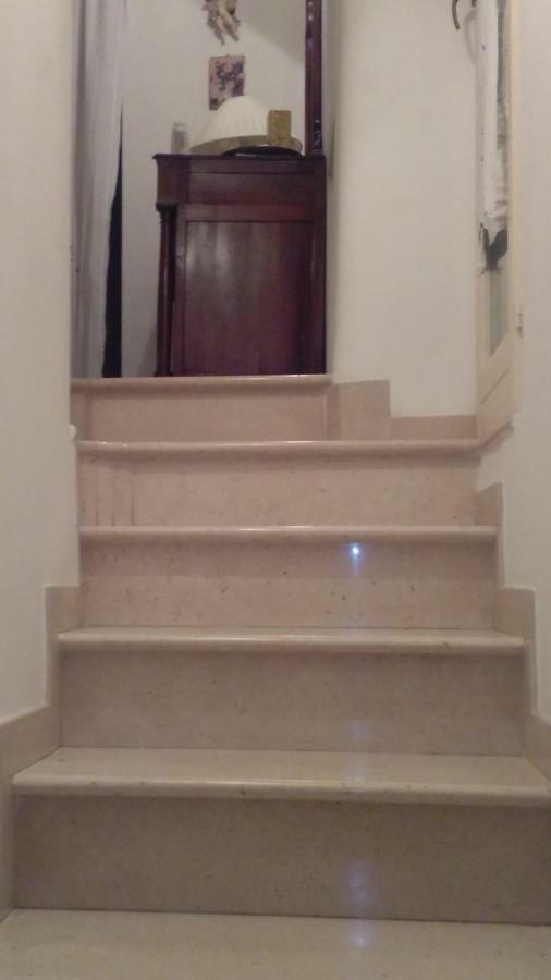 La Chicca Di C.Cavour Hotel Ostuni Buitenkant foto